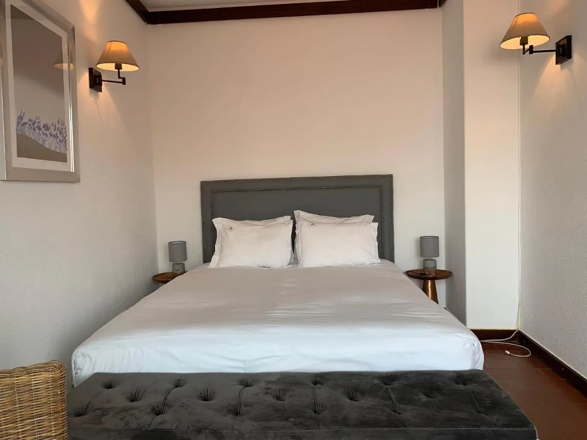 Charming Old Town Apartment Cascais